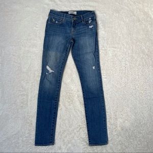 Abercrombie kids distressed blue skinny jeans